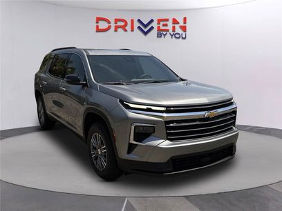 New 2026 Chevrolet Traverse LT w/ LPO, Floor Liner Package