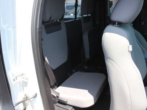Used 2021 Toyota Tacoma 4x4 Access Cab image 26