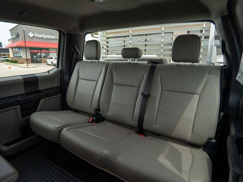 Used 2021 Ford F250 XL w/ Power Equipment Group AWD/4WD image 28