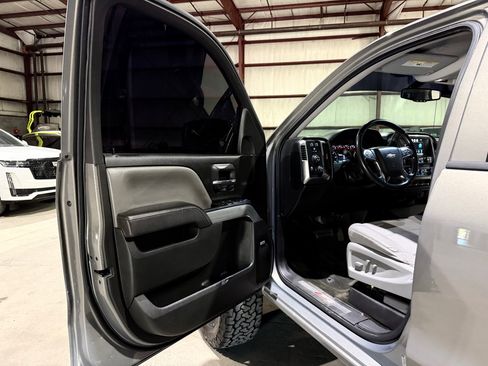 Used 2017 Chevrolet Silverado 1500 LT w/ All Star Edition image 12