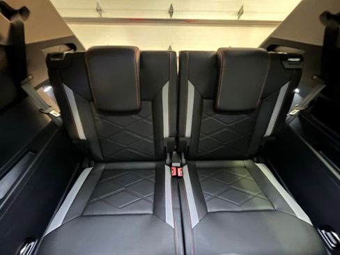 New 2026 Volkswagen Atlas Peak Edition AWD/4WD image 26