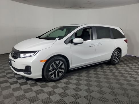 New 2026 Honda Odyssey EX-L image 8