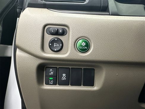 Used 2022 Honda Pilot EX-L image 35