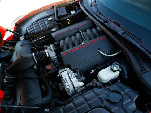 Used 2000 Chevrolet Corvette Coupe image 48