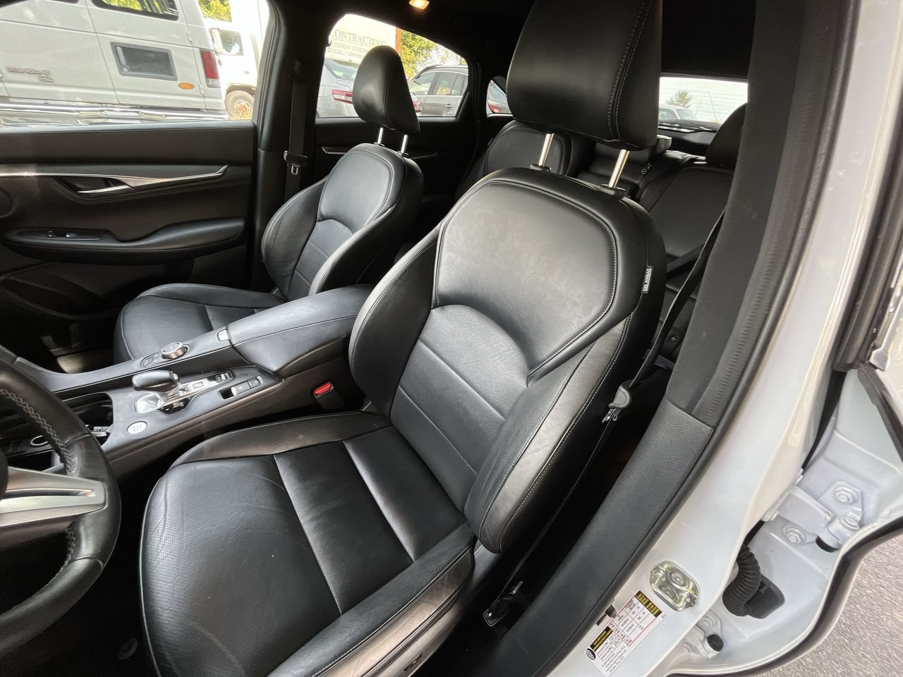 Used 2023 INFINITI QX55 Luxe w/ Cargo Package AWD/4WD image 5