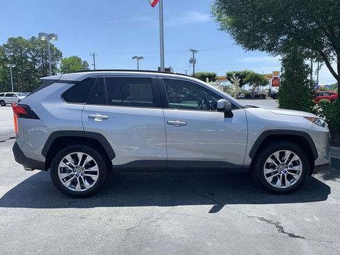 Certified 2021 Toyota RAV4 XLE Premium FWD image 9