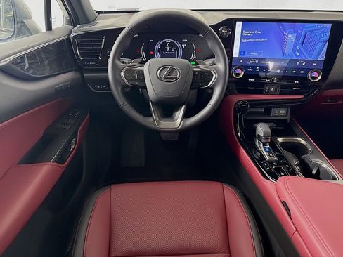 Certified 2026 Lexus NX 350h AWD w/ Accessory Package (Z1) image 24