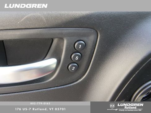 Used 2019 Dodge Charger R/T w/ Plus Group RWD image 28