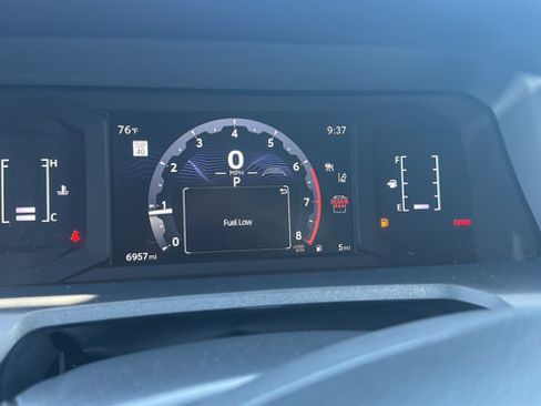 Used 2025 Toyota 4Runner SR5 RWD image 15