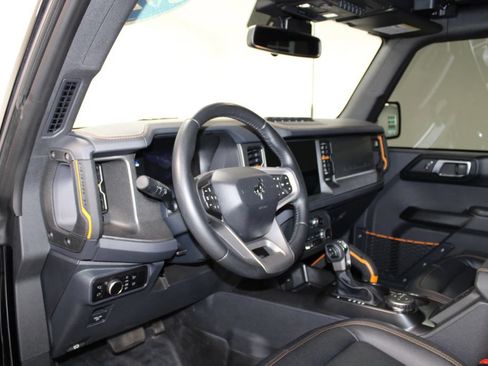 Used 2024 Ford Bronco Badlands AWD/4WD image 19