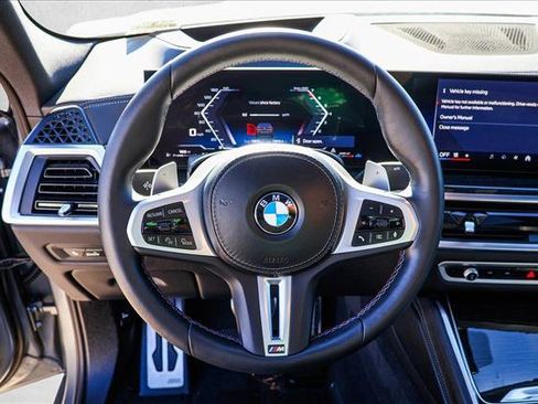 Used 2026 BMW X6 M60i w/ Climate Comfort Package AWD/4WD image 13