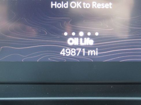 Used 2024 Jeep Grand Cherokee L Limited w/ Luxury Tech Group II image 32