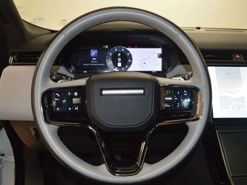Certified 2026 Land Rover Range Rover Velar S AWD/4WD image 20