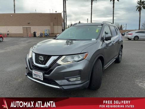 Used 2019 Nissan Rogue SL w/ Premium Package image 1
