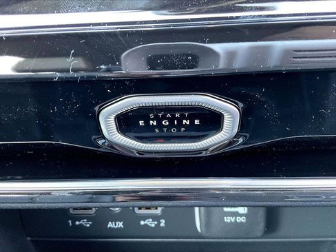 New 2026 Jeep Grand Cherokee Limited w/ Limited Altitude Package RWD image 18