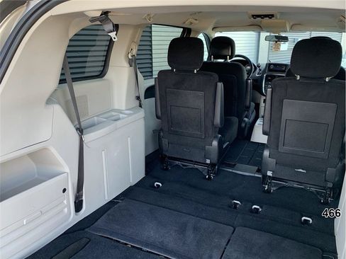Used 2013 Dodge Grand Caravan SE FWD image 11