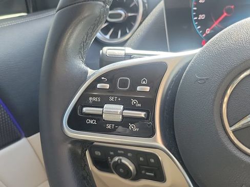 Used 2021 Mercedes-Benz GLA 250 image 23