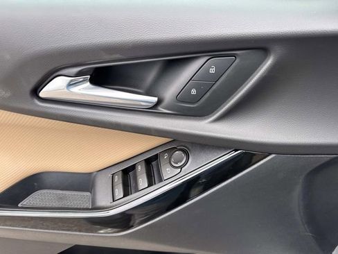 New 2026 Chevrolet Equinox ACTIV AWD/4WD image 44