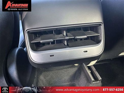 Used 2023 Tesla Model Y Long Range image 14