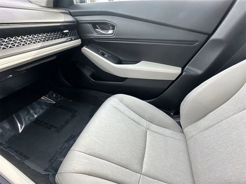 Certified 2024 Honda Accord EX image 26