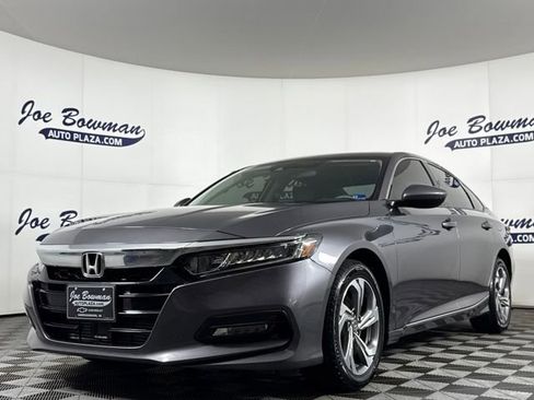 Used 2019 Honda Accord EX image 2