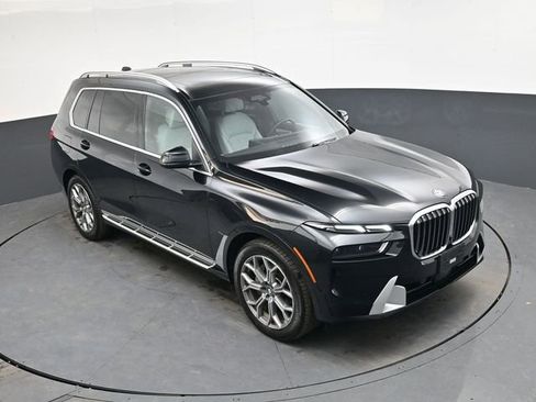 Used 2023 BMW X7 xDrive40i image 18
