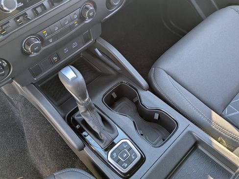 New 2026 Nissan Frontier SV w/ Tow Package image 17