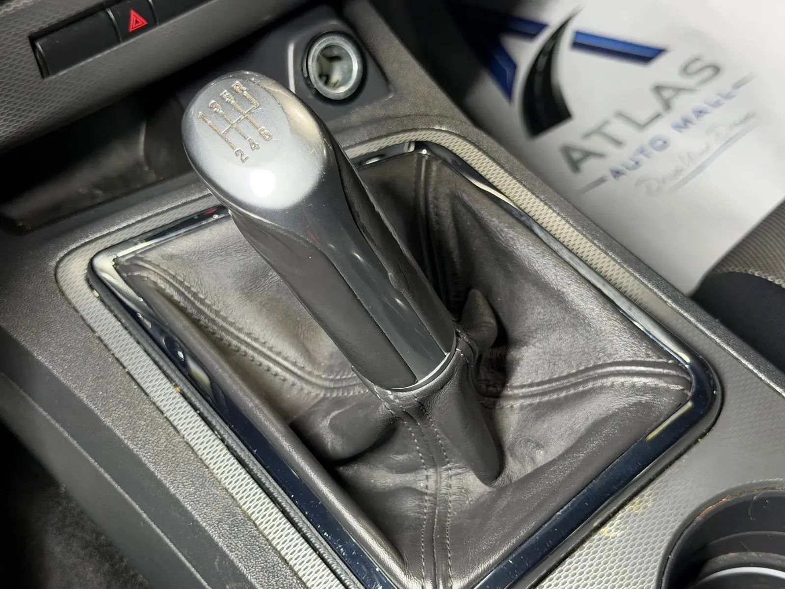 Used 2014 Dodge Challenger R/T RWD image 26
