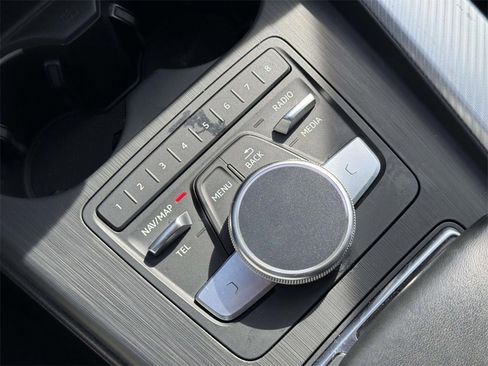 Used 2018 Audi A5 2.0T Premium image 29