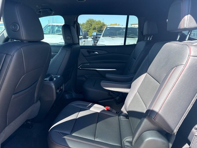 Used 2026 Chevrolet Traverse Z71 AWD/4WD image 38