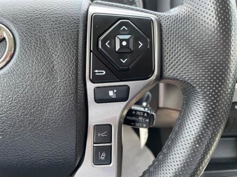 Used 2022 Toyota Tacoma SR5 image 17