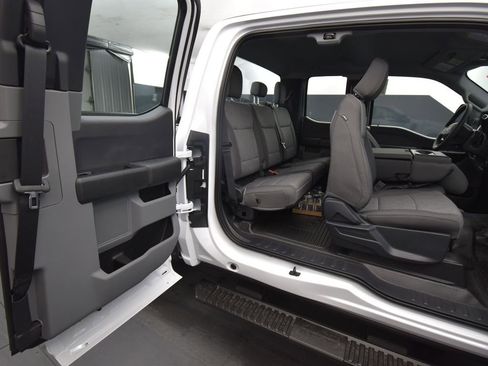 New 2026 Ford F250 XL w/ XL Chrome Package AWD/4WD image 11