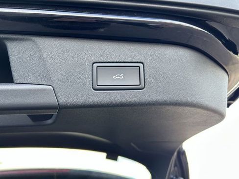 New 2025 Volkswagen ID.4 Pro S Plus AWD/4WD image 27