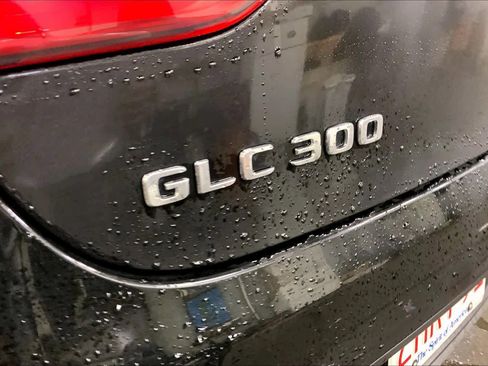 Used 2019 Mercedes-Benz GLC 300 4MATIC Coupe image 30