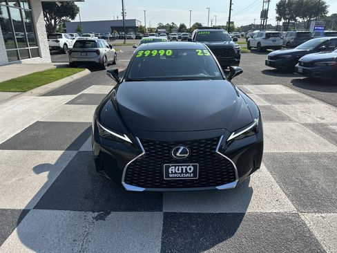 Used 2025 Lexus IS 300 w/ Premium Package RWD image 2