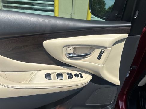 Used 2020 Nissan Murano Platinum w/ Cargo Package FWD image 15