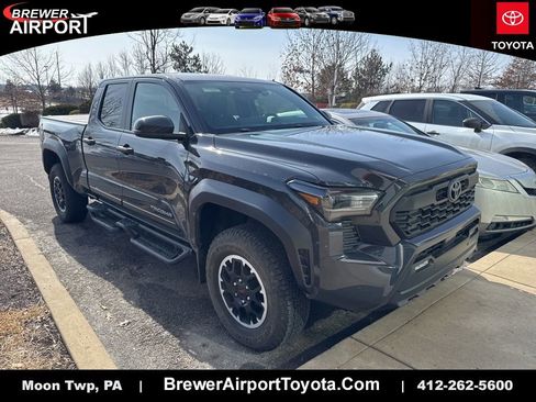 Used 2024 Toyota Tacoma TRD Off-Road w/ TRD Off Road Upgrade Package image 1