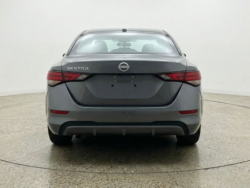Used 2025 Nissan Sentra SV image 7