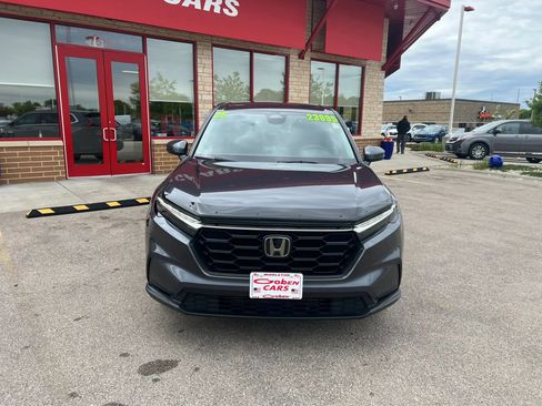 Used 2025 Honda CR-V LX image 2