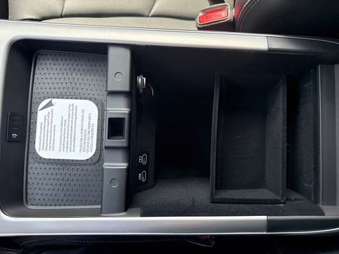 New 2026 Genesis GV70 2.5T Select AWD/4WD image 22