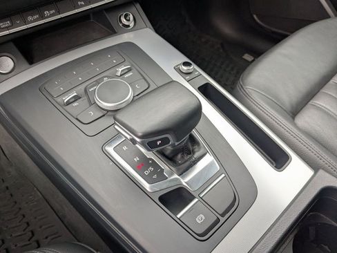Used 2018 Audi Q5 2.0T Premium Plus AWD/4WD image 11