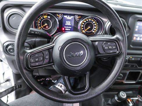 Used 2023 Jeep Wrangler Sport AWD/4WD image 19