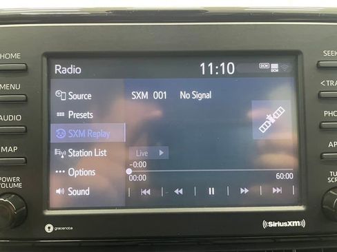 Used 2021 Toyota RAV4 LE FWD image 28