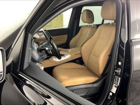 New 2026 Mercedes-Benz GLE 450 4MATIC image 9