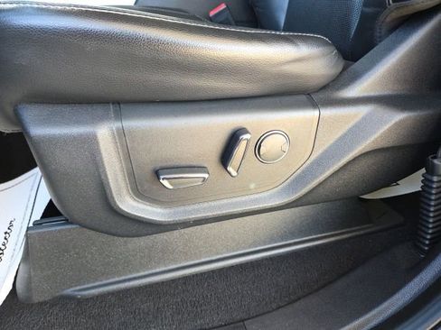 Used 2019 Ford F250 Lariat w/ Lariat Ultimate Package AWD/4WD image 55