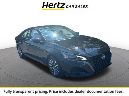 Used 2026 Nissan Altima 2.5 SV FWD image 1