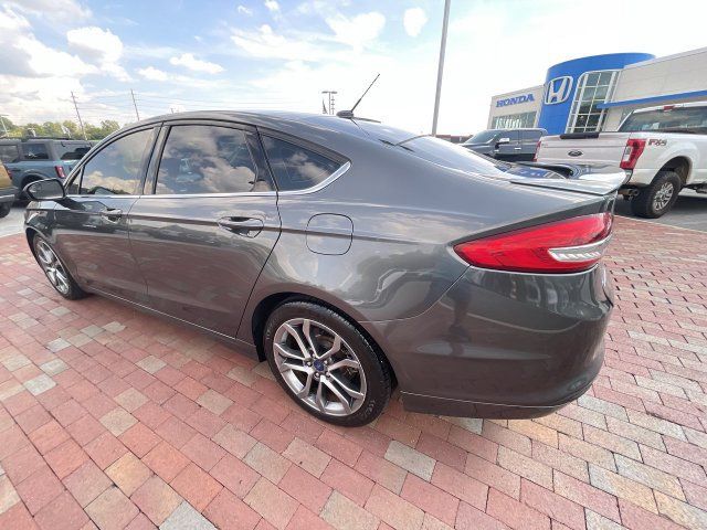 Used 2017 Ford Fusion SE w/ Equipment Group 201A FWD image 30