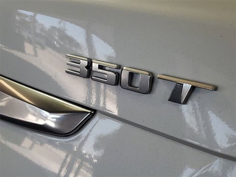 Used 2023 Cadillac XT5 Luxury image 7