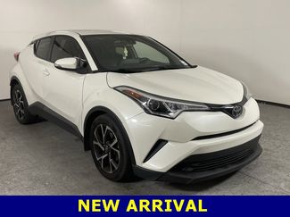 Used 2019 Toyota C-HR XLE video 1