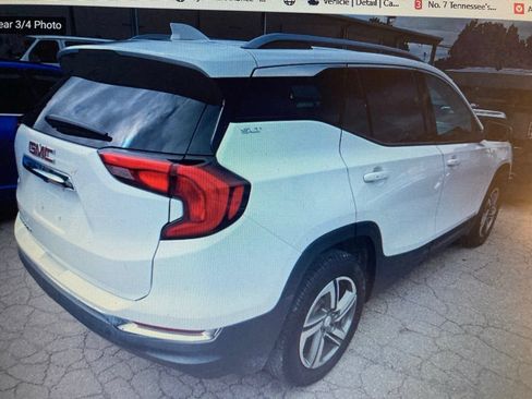 Used 2020 GMC Terrain SLT w/ LPO, Floor Liner Package FWD image 5
